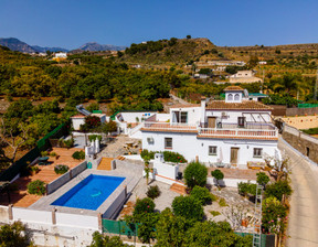 Dom na sprzedaż, Hiszpania Málaga Nerja West Nerja, 585 000 euro (2 492 100 zł), 216 m2, THM0037
