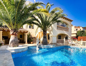 Dom na sprzedaż, Hiszpania Walencja Alicante Calp, 569 000 euro (2 446 700 zł), 350 m2, C2944