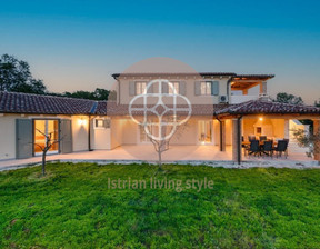 Dom na sprzedaż, Chorwacja Istarska Marčana, 860 000 euro (3 672 200 zł), 340 m2, 5