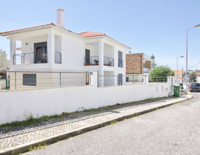 Dom na sprzedaż, Portugalia Almada, 571 835 dolar (2 304 495 zł), 183 m2, 96800052