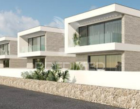 Dom na sprzedaż, Portugalia Rio Maior Rio Maior, 520 006 dolar (2 095 623 zł), 225,7 m2, 94149134