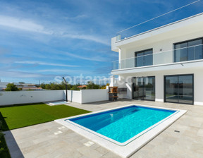 Dom na sprzedaż, Portugalia Silves, 631 755 dolar (2 558 609 zł), 145 m2, 96085453