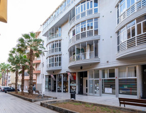 Mieszkanie na sprzedaż, Hiszpania Santa Cruz De Tenerife, 226 433 dolar (903 469 zł), 61 m2, 96057858