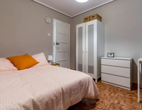 Kawalerka do wynajęcia, Hiszpania Valencia Calle Marqués de Zenete, 316 dolar (1294 zł), 110 m2, 101087091