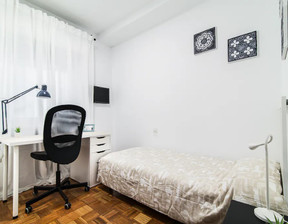 Kawalerka do wynajęcia, Hiszpania Madrid Calle de Juan Bravo, 587 dolar (2453 zł), 133 m2, 97887944