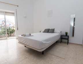 Kawalerka do wynajęcia, Hiszpania Málaga Calle Lagunillas, 612 dolar (2368 zł), 120 m2, 98923879