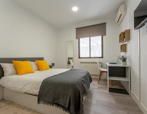 Kawalerka do wynajęcia, Hiszpania Madrid Calle de Francisco Silvela, 837 dolar (3240 zł), 200 m2, 98988269