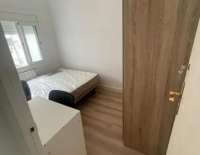 Kawalerka do wynajęcia, Hiszpania Barcelona Carrer de Castella, 522 dolar (2139 zł), 100 m2, 99679436