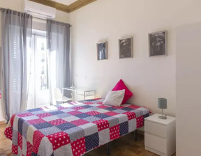 Kawalerka do wynajęcia, Hiszpania Madrid Calle de San Bernardo, 713 dolar (2979 zł), 260 m2, 92839216