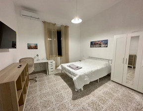 Kawalerka do wynajęcia, Włochy Rome Viale dello Scalo San Lorenzo, 791 dolar (3235 zł), 110 m2, 96637457