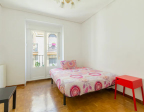 Kawalerka do wynajęcia, Hiszpania Madrid Calle de Santa Isabel, 762 dolar (2948 zł), 180 m2, 90205920