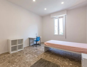 Kawalerka do wynajęcia, Włochy Bologna Via Camillo Procaccini, 824 dolar (3163 zł), 90 m2, 90208836