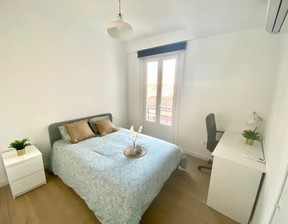 Kawalerka do wynajęcia, Hiszpania Madrid Calle de Toledo, 687 dolar (2659 zł), 175 m2, 90215435