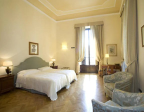 Mieszkanie do wynajęcia, Włochy Florence Via dei Martelli, 7535 dolar (30 816 zł), 50 m2, 90215567