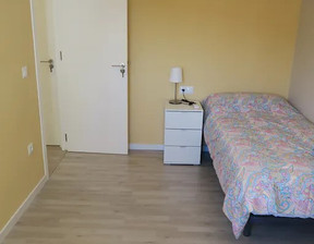 Kawalerka do wynajęcia, Hiszpania Sevilla Calle San Vicente de Paúl, 374 dolar (1449 zł), 70 m2, 90216757