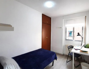 Kawalerka do wynajęcia, Hiszpania Madrid Calle de Santa María Reina, 550 dolar (2299 zł), 86 m2, 90236999