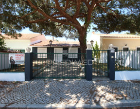 Dom na sprzedaż, Portugalia Sesimbra Sesimbra (Castelo), 270 931 dolar (1 091 852 zł), 220 m2, 97512021