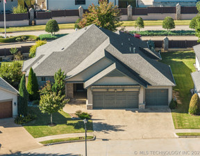 Dom na sprzedaż, Usa Tulsa 906 W 84th Place, 449 000 dolar (1 769 060 zł), 172,89 m2, 97015075