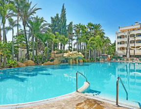 Mieszkanie na sprzedaż, Hiszpania Marbella, 985 844 dolar (3 992 668 zł), 254 m2, 93077380