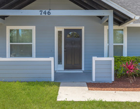 Dom na sprzedaż, Usa Palm Bay 746 Hainey Street SW, 275 000 dolar (1 108 250 zł), 96,62 m2, 97247734