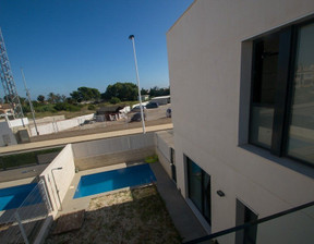 Dom na sprzedaż, Hiszpania Torrevieja, 363 244 dolar (1 431 183 zł), 110 m2, 84875360