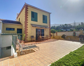 Dom na sprzedaż, Hiszpania Santa Cruz De Tenerife, 303 757 dolar (1 196 803 zł), 142 m2, 96052079