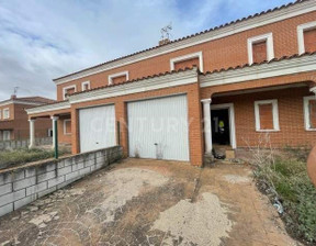 Dom na sprzedaż, Hiszpania Toledo, 93 168 dolar (367 081 zł), 213 m2, 96056517