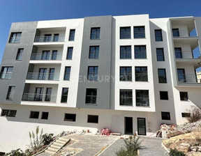 Mieszkanie na sprzedaż, Portugalia Amadora, 411 106 dolar (1 656 756 zł), 125 m2, 96122743
