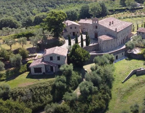 Dom na sprzedaż, Włochy Perugia, 650 007 dolar (2 593 528 zł), 120,03 m2, 95332941