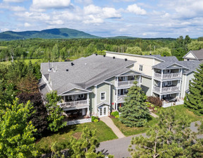 Mieszkanie na sprzedaż, Kanada Bromont 124 Boul. de Bromont, Bromont, QC J2J2K8, CA, 317 828 dolar (1 328 521 zł), 89 m2, 98540945