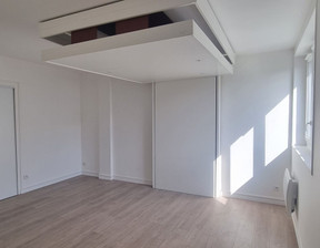 Kawalerka na sprzedaż, Francja Bobigny, 143 220 dolar (551 395 zł), 27 m2, 99564736