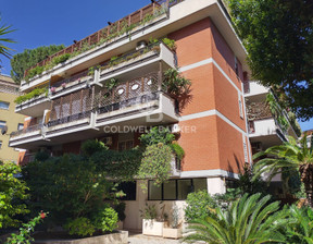 Mieszkanie na sprzedaż, Włochy Roma Via Vallombrosa,, 313 412 dolar (1 234 843 zł), 60 m2, 92911918