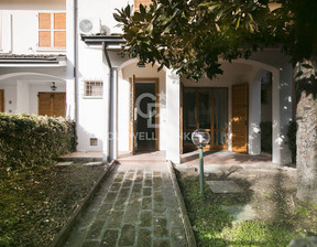 Dom na sprzedaż, Włochy Modena Via Emilia Est, 449 588 dolar (1 771 377 zł), 165 m2, 95242106