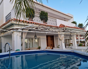 Dom na sprzedaż, Hiszpania Marbella, 1 604 554 dolar (6 466 354 zł), 390 m2, 98683240