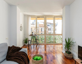 Mieszkanie na sprzedaż, Hiszpania Barcelona, 584 529 dolar (2 332 270 zł), 88 m2, 88835538