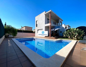 Dom na sprzedaż, Hiszpania Tarragona, 334 754 dolar (1 318 929 zł), 189 m2, 92983510