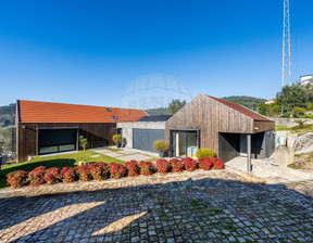 Dom na sprzedaż, Portugalia Braga, Guimarães, São Torcato, 1 195 704 dolar (4 818 688 zł), 347 m2, 95141509