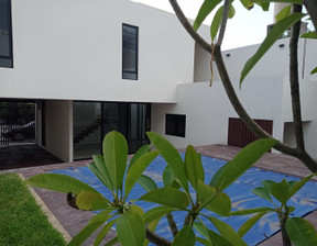 Dom na sprzedaż, Meksyk Cuernavaca Fresnos, 247 076 dolar (990 776 zł), 179 m2, 92750594