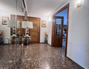 Mieszkanie na sprzedaż, Hiszpania Alacant, 475 112 dolar (1 924 203 zł), 189 m2, 94863790