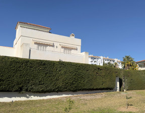 Dom na sprzedaż, Hiszpania Benalmadena, 696 811 dolar (2 808 149 zł), 250 m2, 95082155