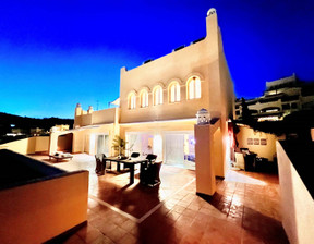 Mieszkanie na sprzedaż, Hiszpania Marbella, 963 743 dolar (3 883 886 zł), 380 m2, 97720142