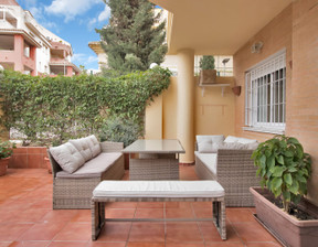 Mieszkanie na sprzedaż, Hiszpania Benalmadena, 449 724 dolar (1 807 892 zł), 125 m2, 93789991