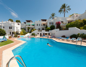 Dom na sprzedaż, Hiszpania Marbella, 524 726 dolar (2 114 646 zł), 126 m2, 98897396