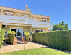 Dom na sprzedaż, Hiszpania Málaga, 557 183 dolar (2 245 448 zł), 225 m2, 98900971