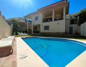Dom na sprzedaż, Hiszpania Benalmadena, 851 882 dolar (3 433 084 zł), 290 m2, 98737750
