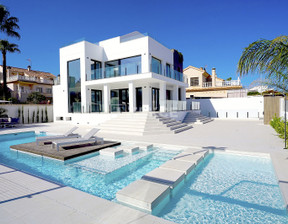 Dom na sprzedaż, Hiszpania Alicante Torrevieja, Torrevieja Centro, 1 727 935 dolar (6 808 065 zł), 163 m2, 94745473