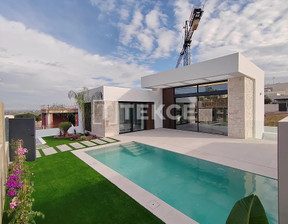 Dom na sprzedaż, Hiszpania Alicante Rojales, Rojales Centro, 615 079 dolar (2 478 769 zł), 170 m2, 97791103