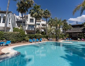 Mieszkanie na sprzedaż, Hiszpania Marbella, 701 405 dolar (2 819 647 zł), 126 m2, 96779224
