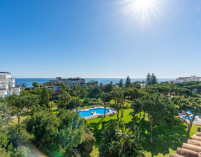 Mieszkanie na sprzedaż, Hiszpania Marbella, 2 813 345 dolar (11 478 448 zł), 230 m2, 98138265
