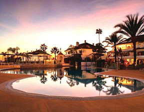 Mieszkanie na sprzedaż, Hiszpania Marbella, Málaga, 3 799 793 dolar (15 047 179 zł), 294 m2, 97563903